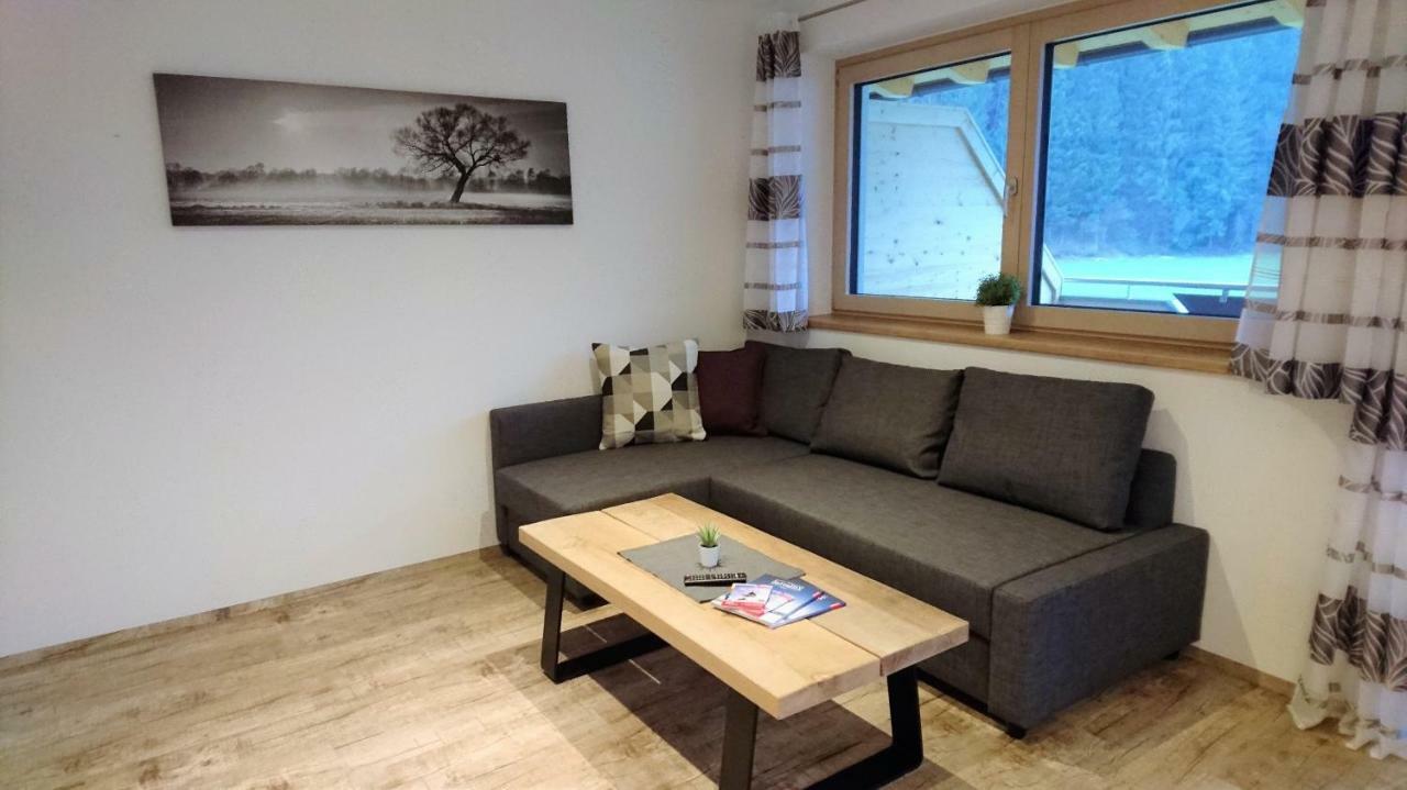 Apart Troppmair Aschau Im Zillertal Exterior foto